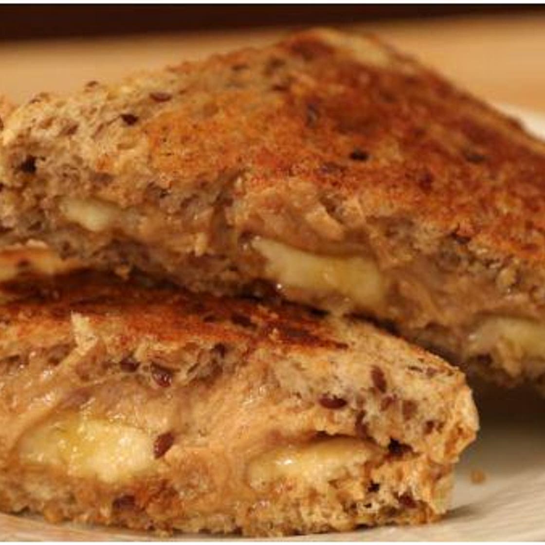 Grilled Peanut Butter and Banana Sandwich
