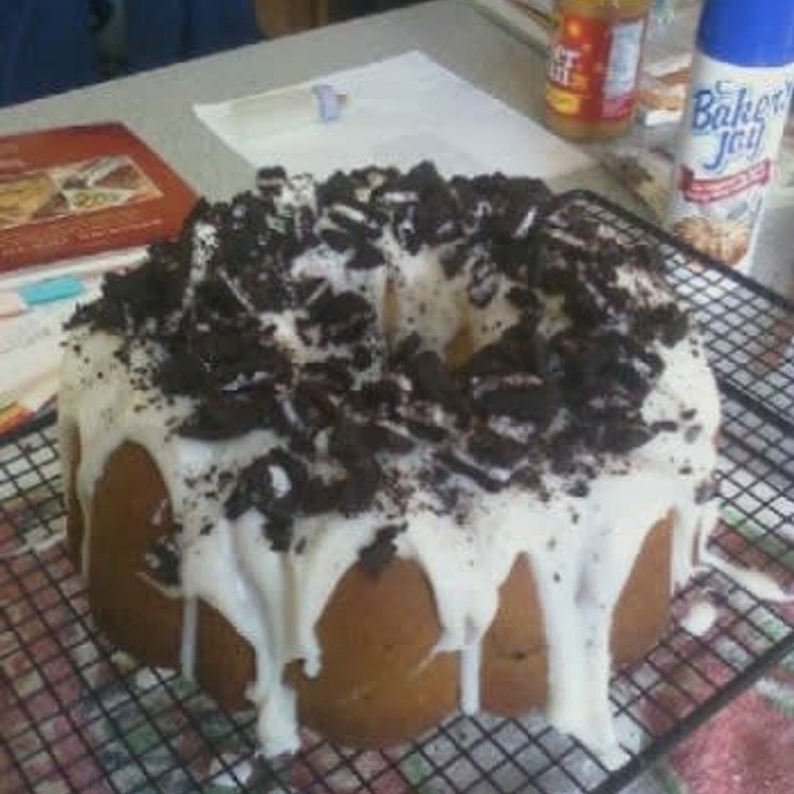 Cookies 'n Cream Cake