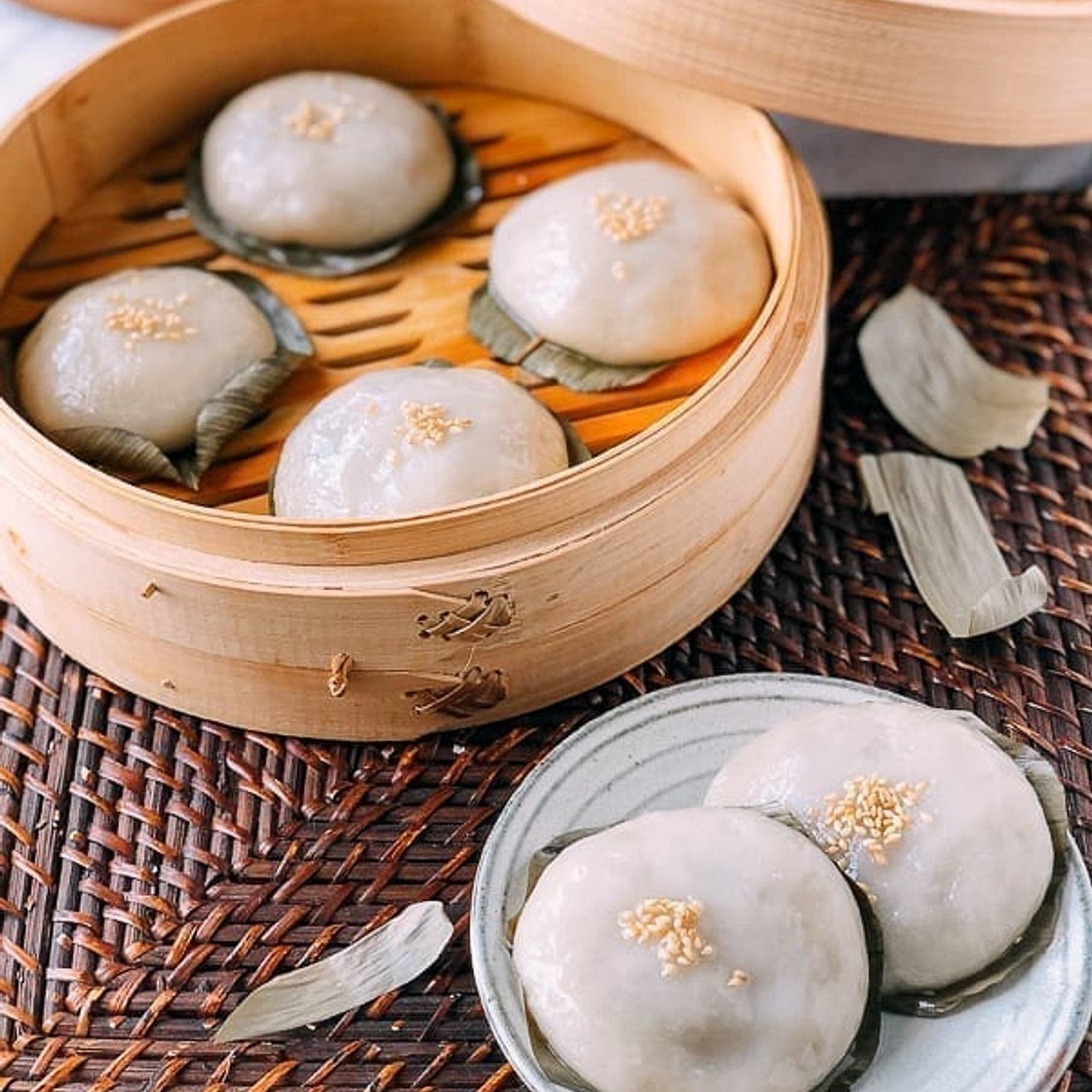 Cantonese Cha Guo (Savory Rice Cakes)