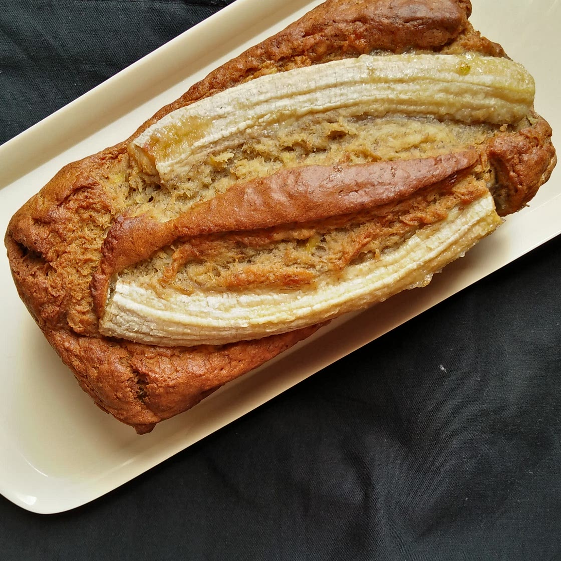 Easy delicious banana bread