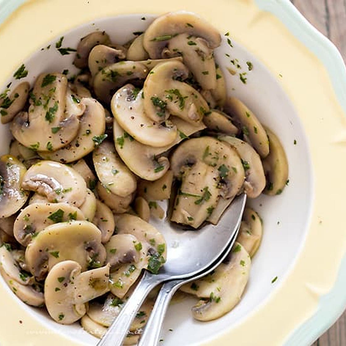 Funghi Trifolati: Ricetta tradizionale e Segreti