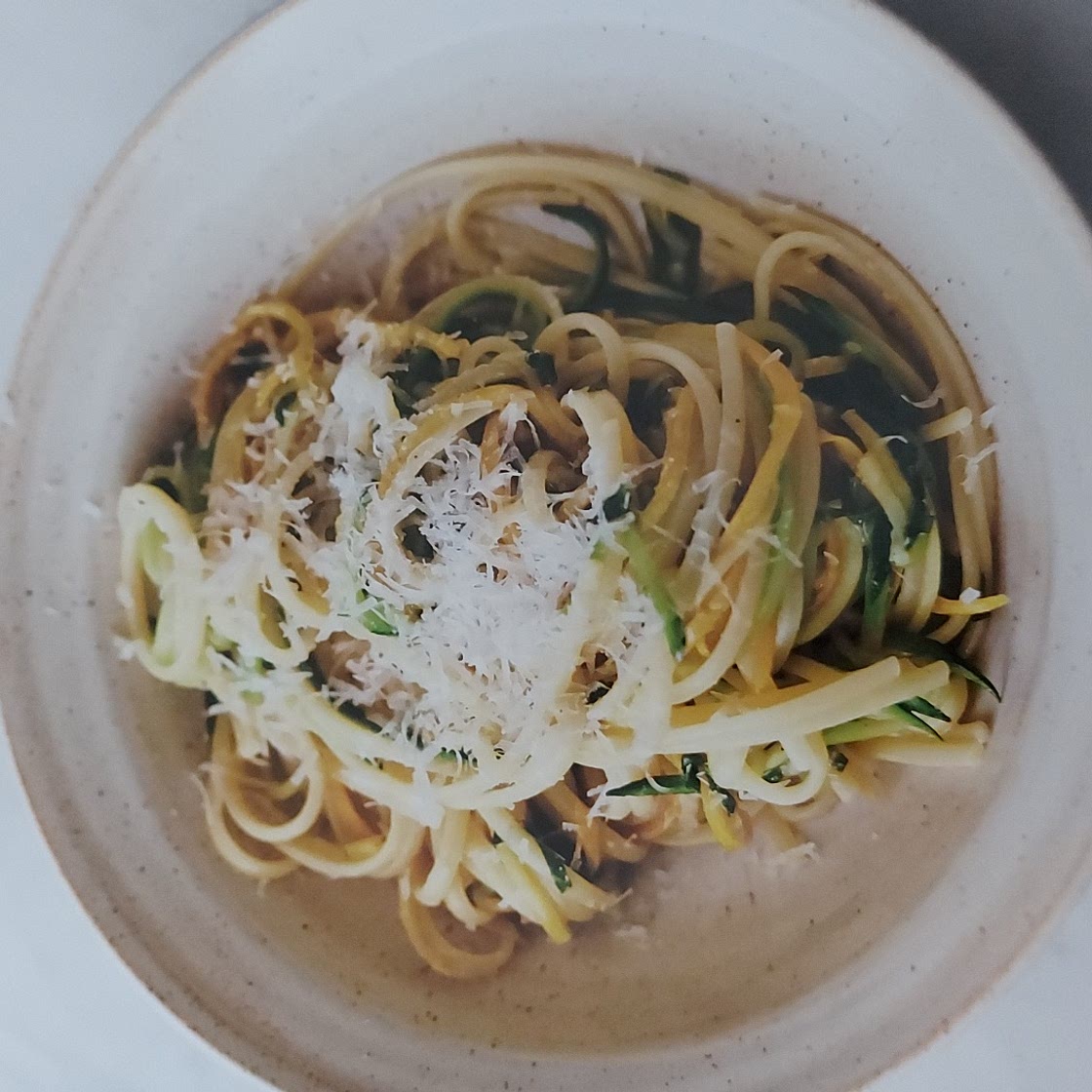 LEMONY COURGETTE LINGUINE