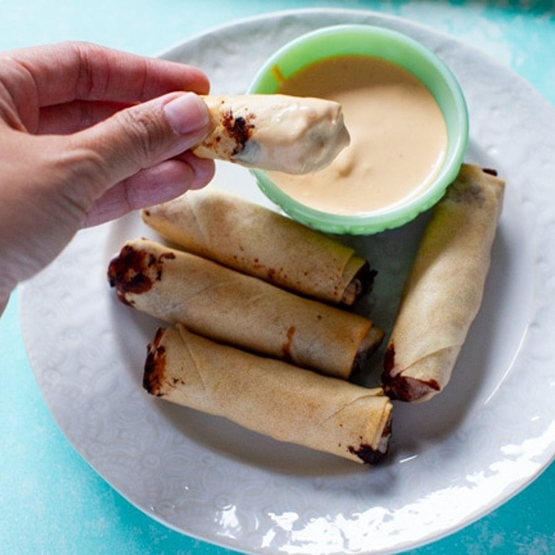 Cheeseburger Egg Rolls from Skinnytaste Meal Prep