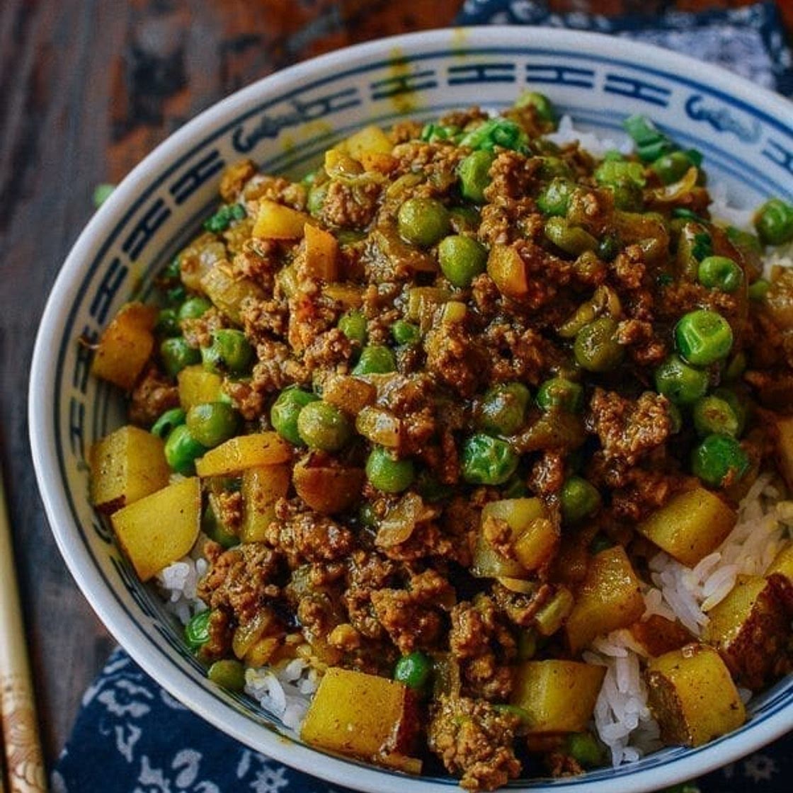 Easy Curry Beef Rice Bowls