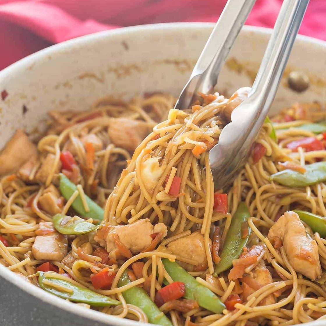 One Pot Chicken Chow Mein