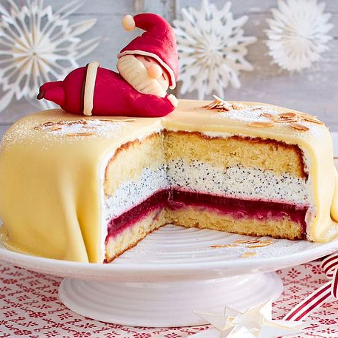 Mohn-Marzipan-Torte mit Nikolaus