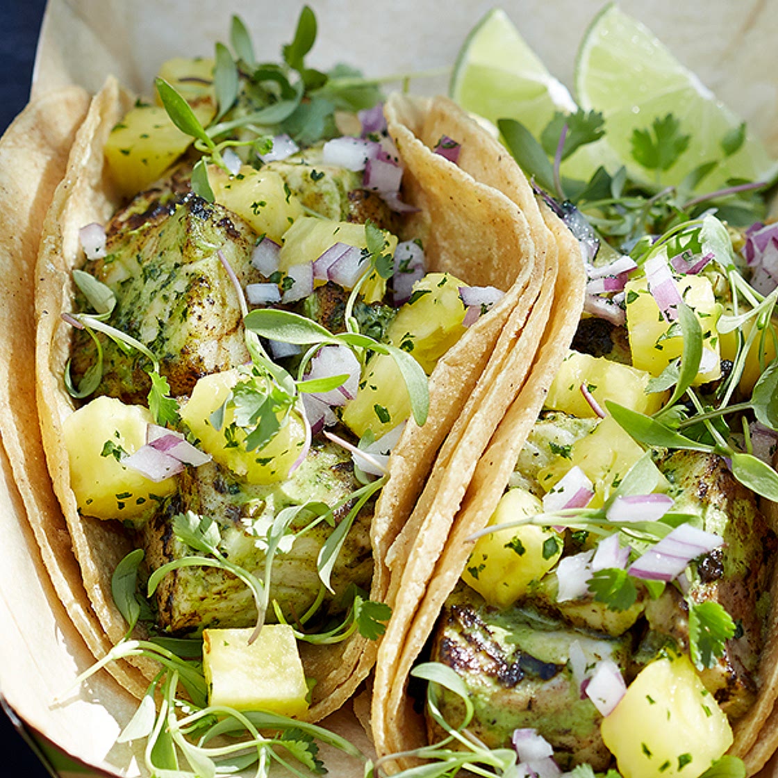 Tacos de pescado estilo thai