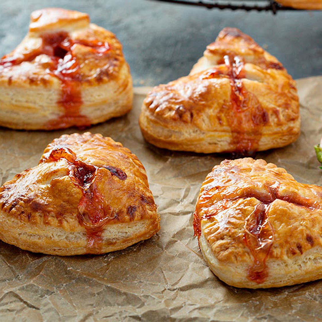 Empanadas de fresa en forma de corazón