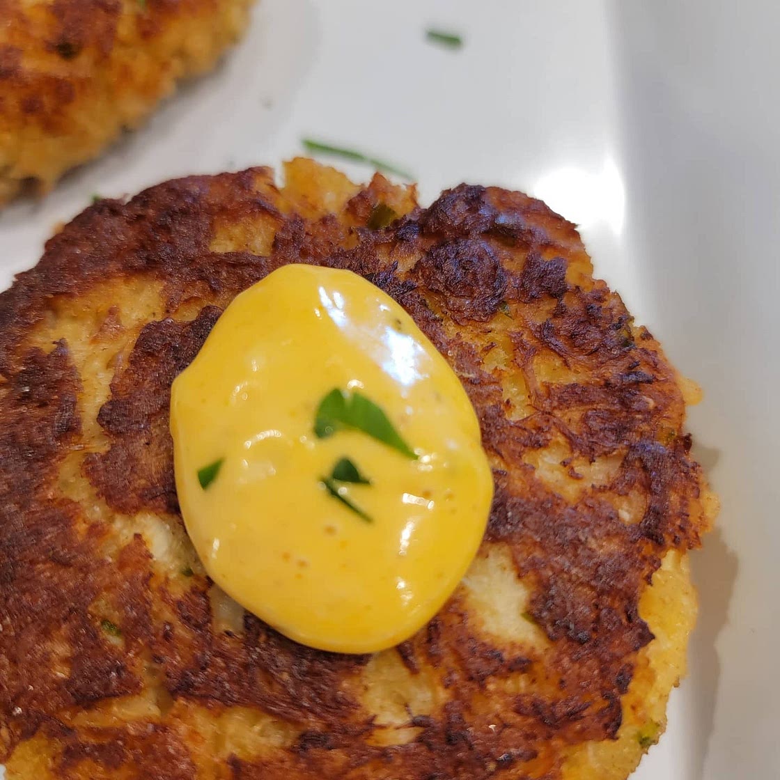 "Maryland" Style Crab cakes & Remoulade Sauce