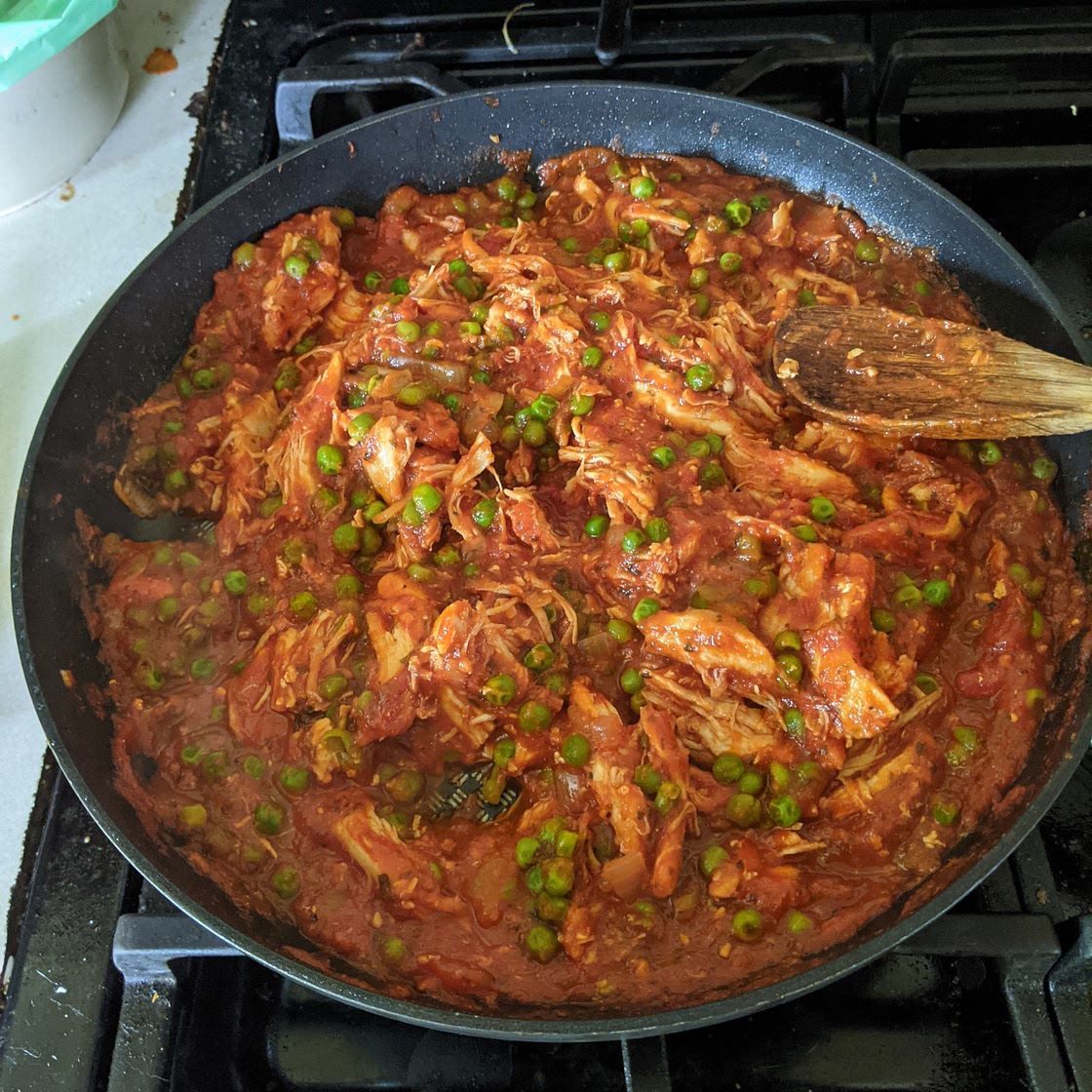 Doffy's Saucy Shredded Chicken with Peas