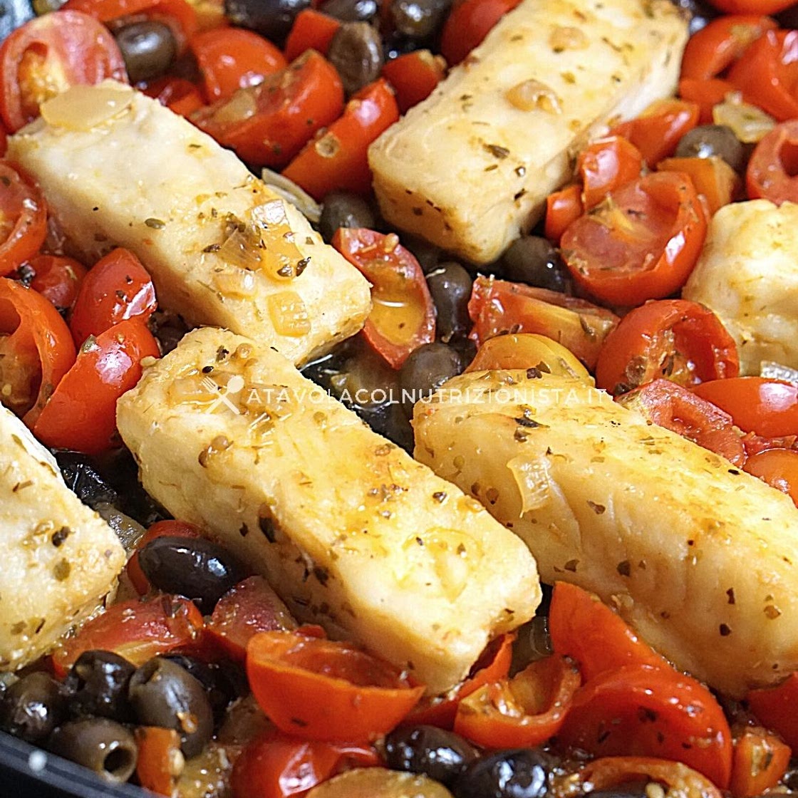 Ricetta Light Fiori di Nasello con Pomodorini e Olive