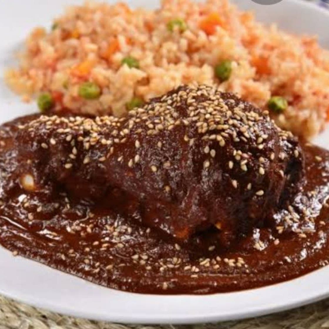 Pollo con mole
