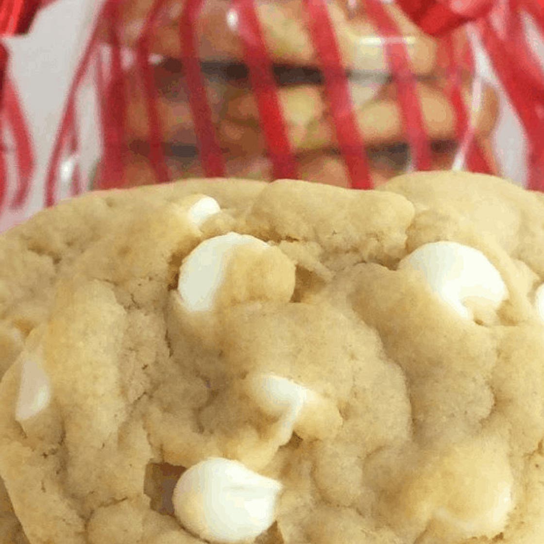 Banana Pudding Cookies with White Chocolate Chips