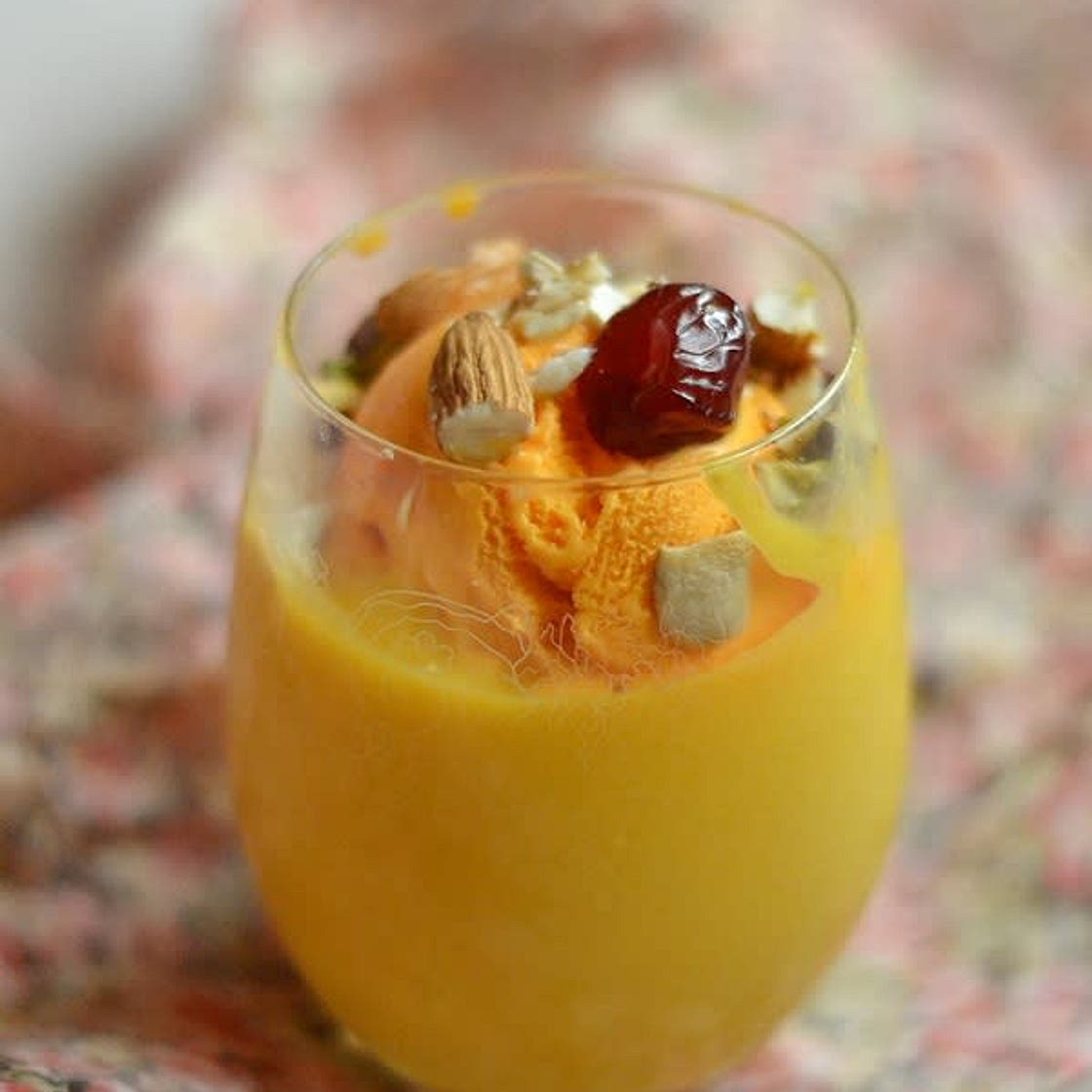 Mango Mastani | Thick Mango Milkshake