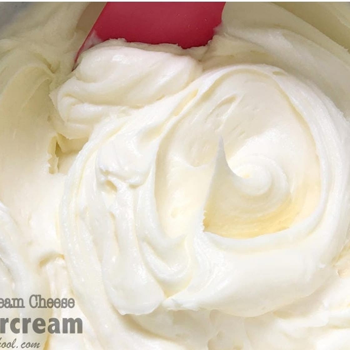 Lemon Cream Cheese Buttercream Frosting