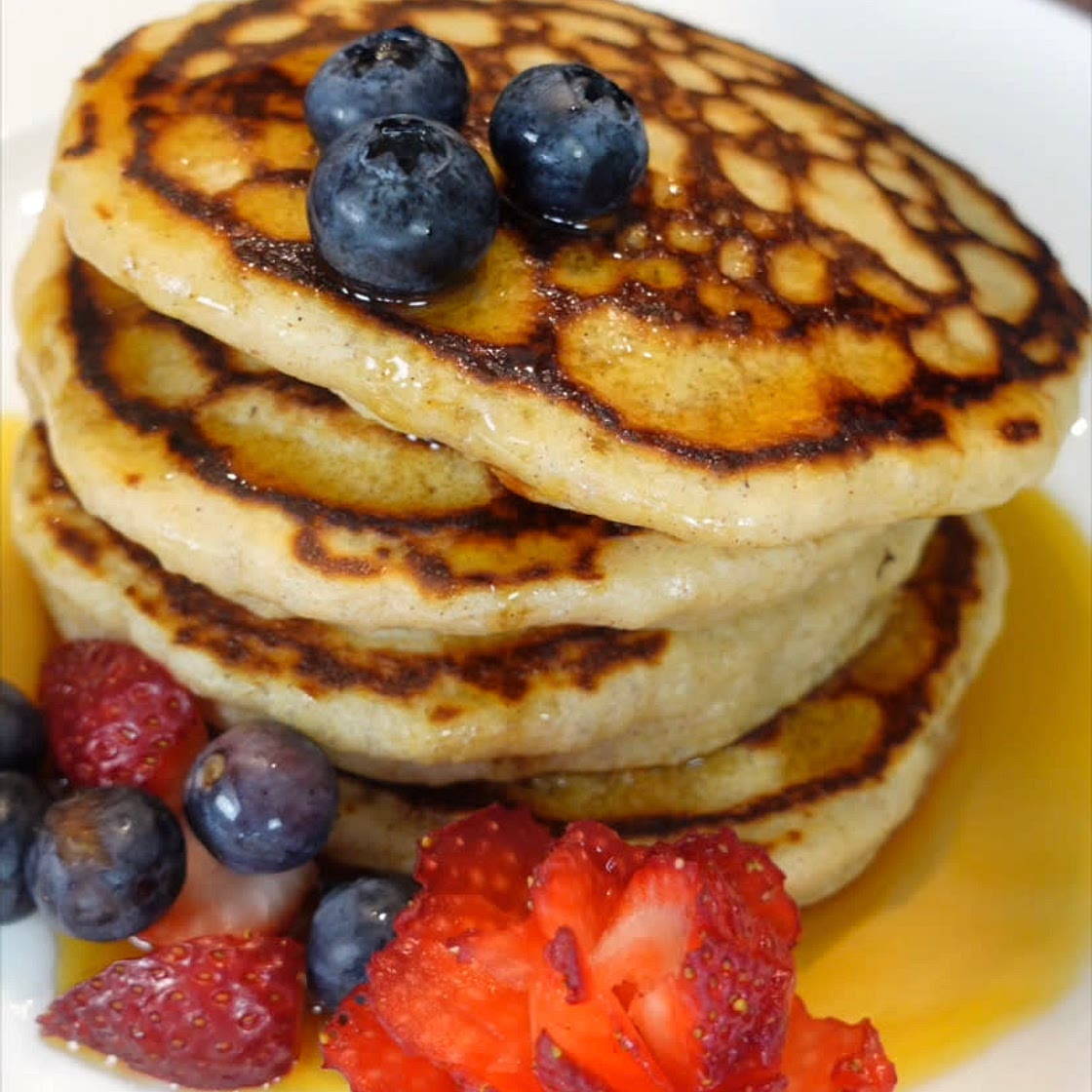 The EugeFood's Ultimate Buttermilk Pancakes