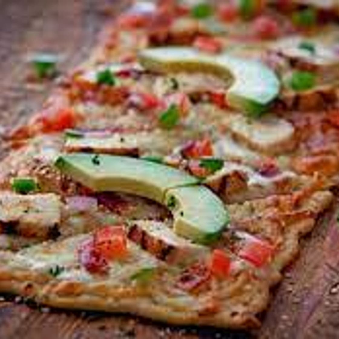 Chili's Copy Cat California Grilled Chicken Flatbread