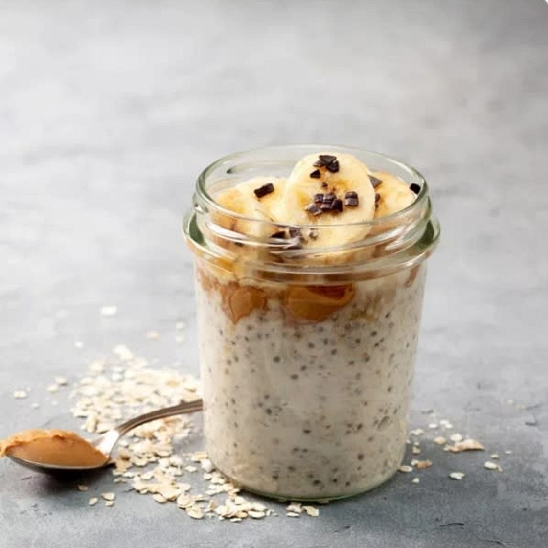 Peanut Butter and Banana Overnight Oats