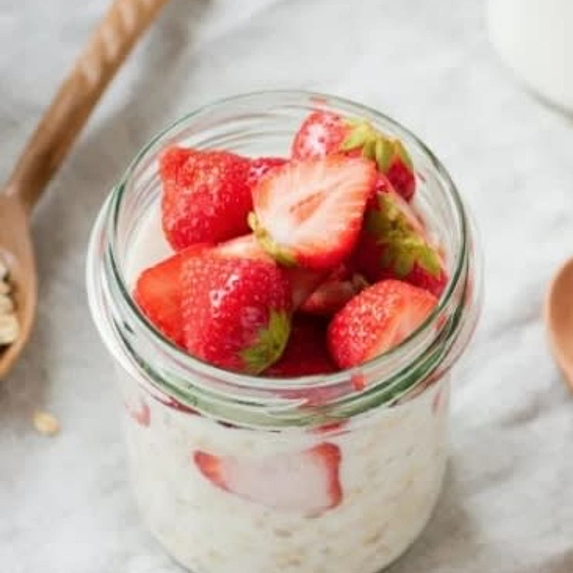 Very Berry Overnight Oats