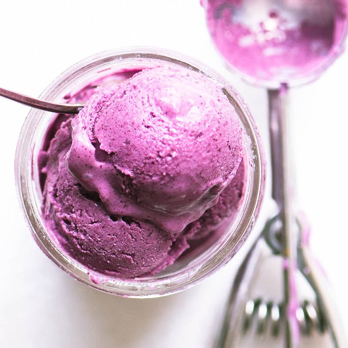 No Churn Wild Blueberry Frozen Yogurt (3 ingredients!)