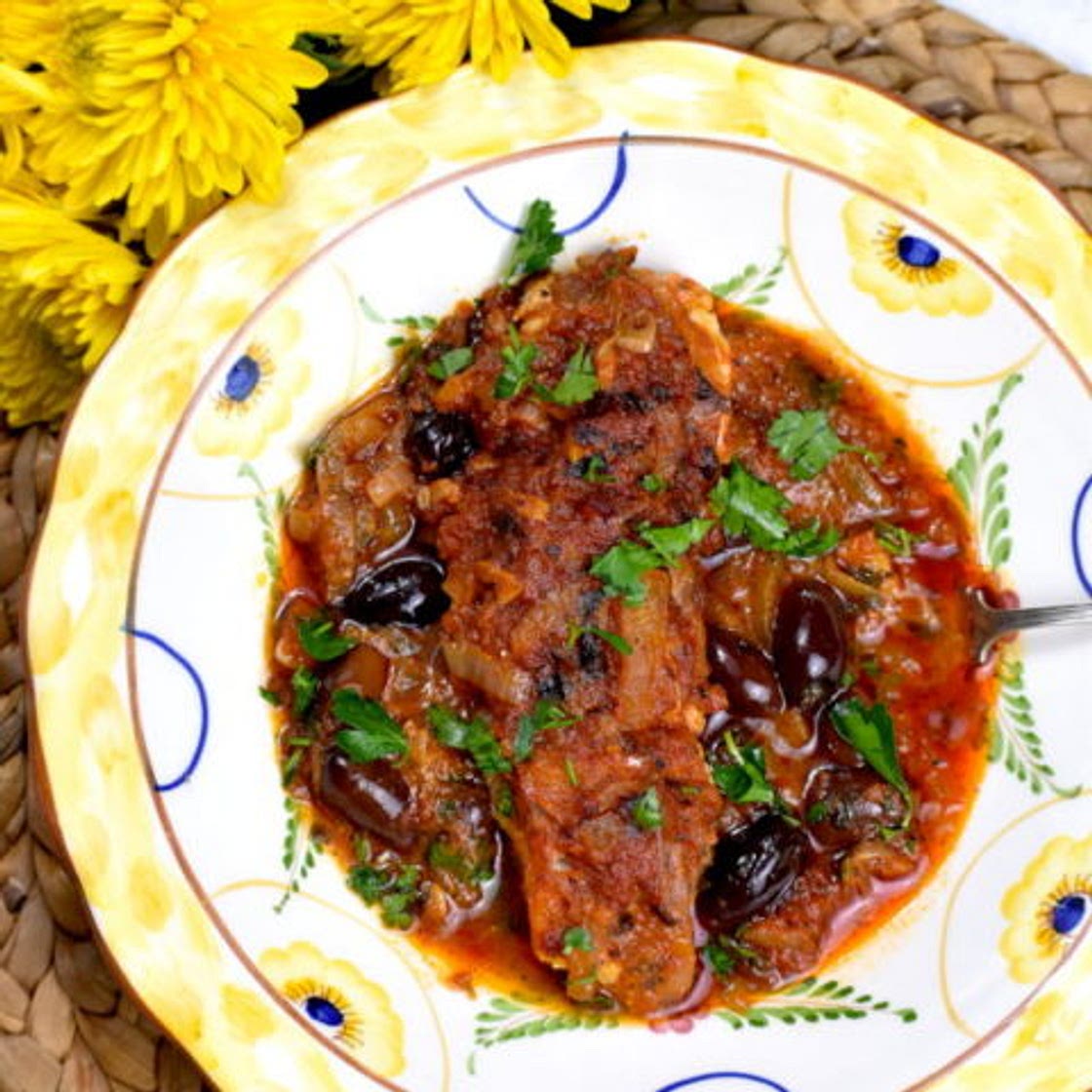 Psari Plaki - Greek Baked Fish with Onions & Tomatoes