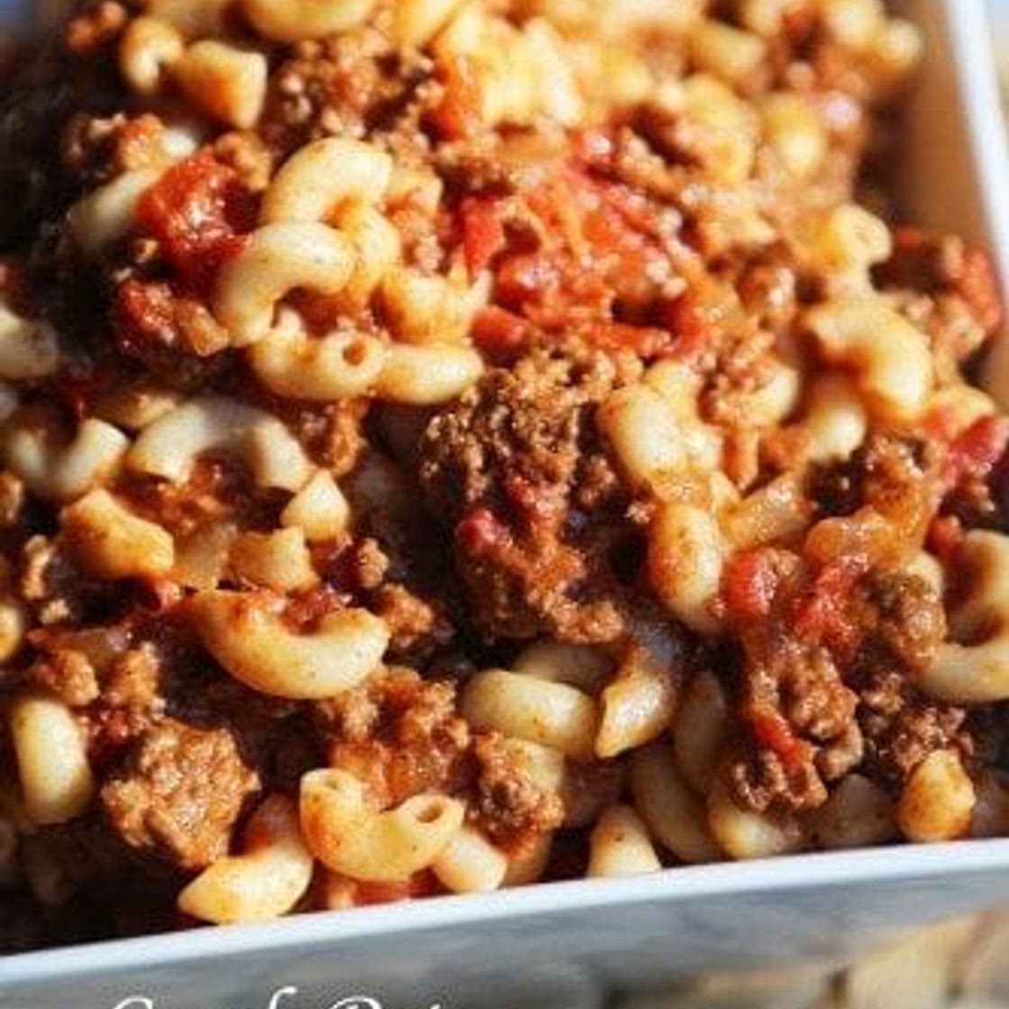 Crock Pot Chili Mac and Cheese Recipe