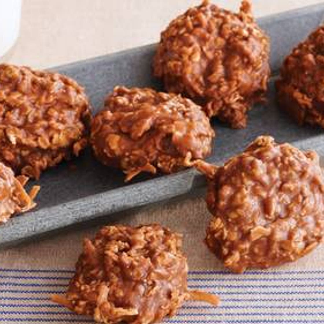 No-Bake Chocolate Oatmeal Cookies