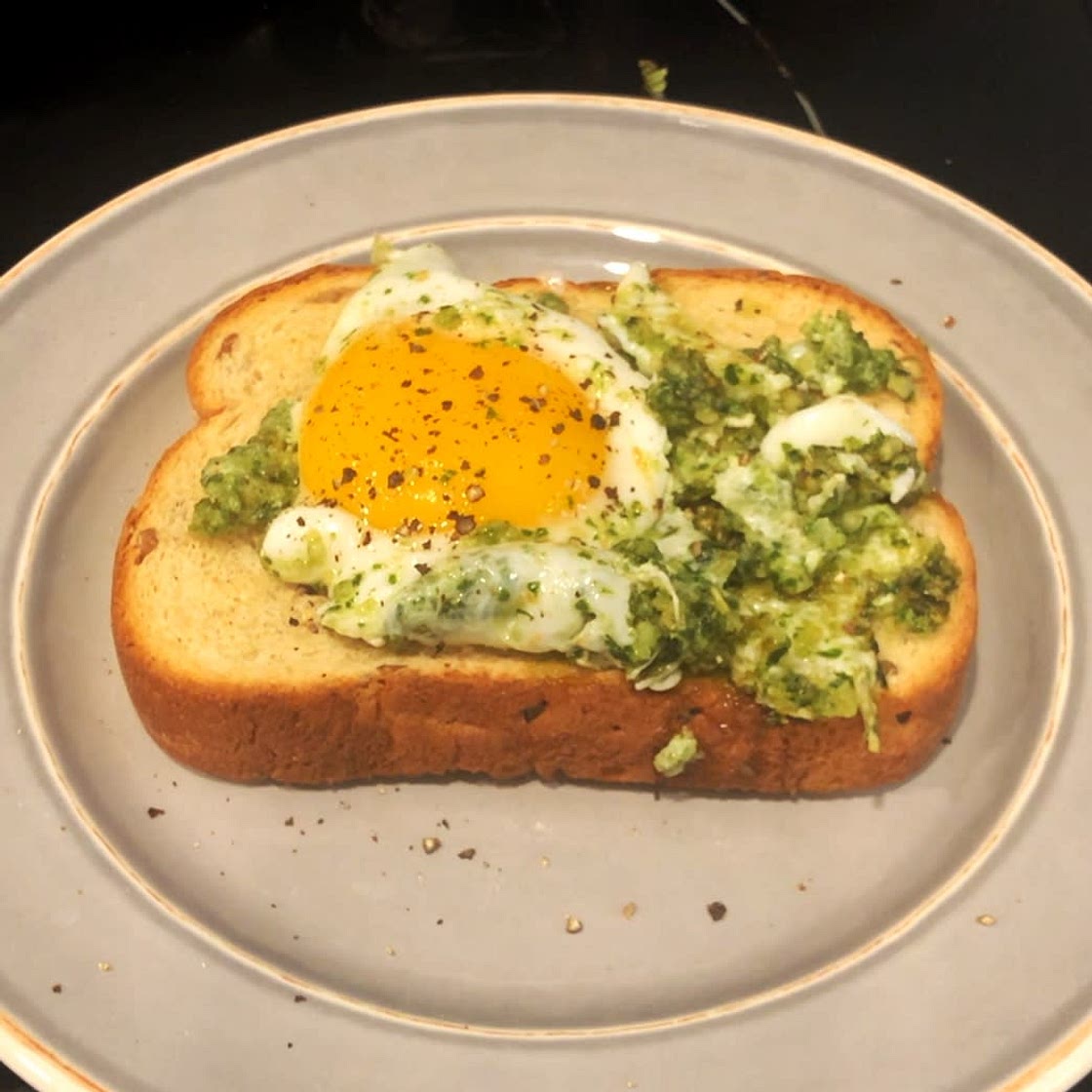 Pesto Eggs from Tiktok