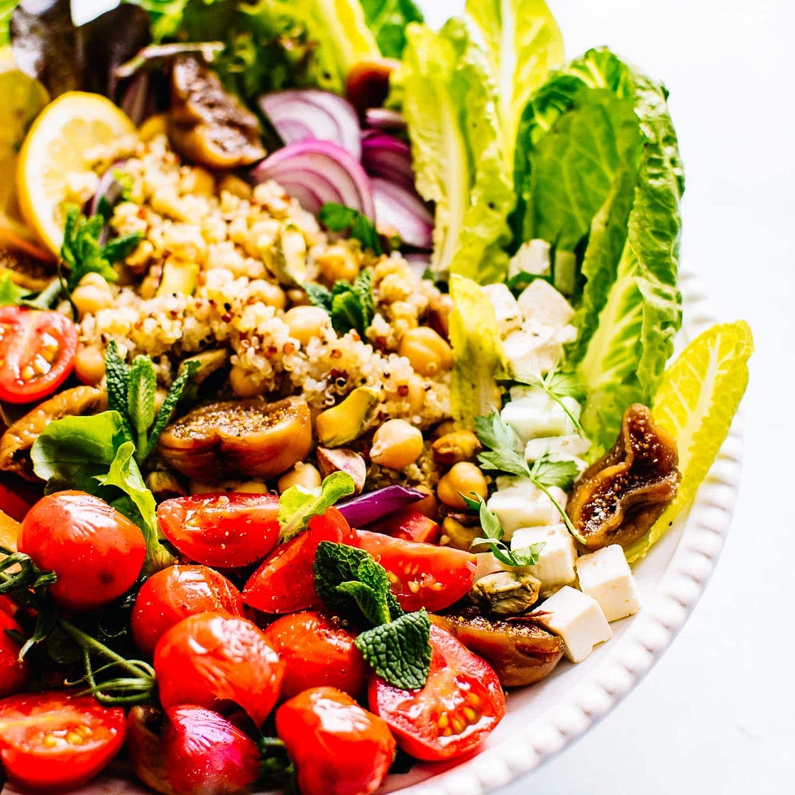 Moroccan Salad with Quinoa and Chickpeas