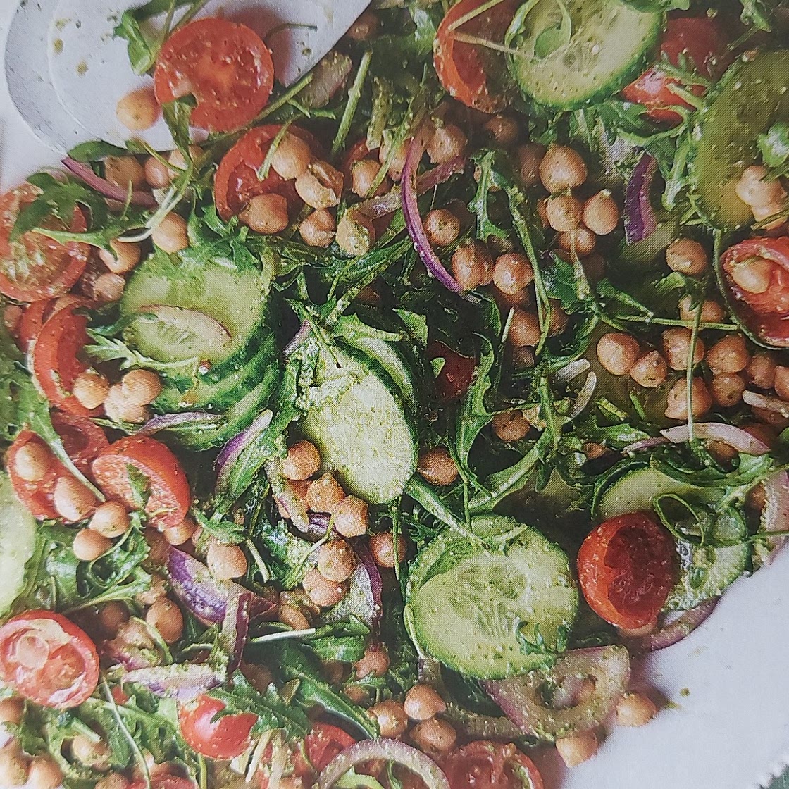 Rocket & Chickpea Salad with Pesto Dressing