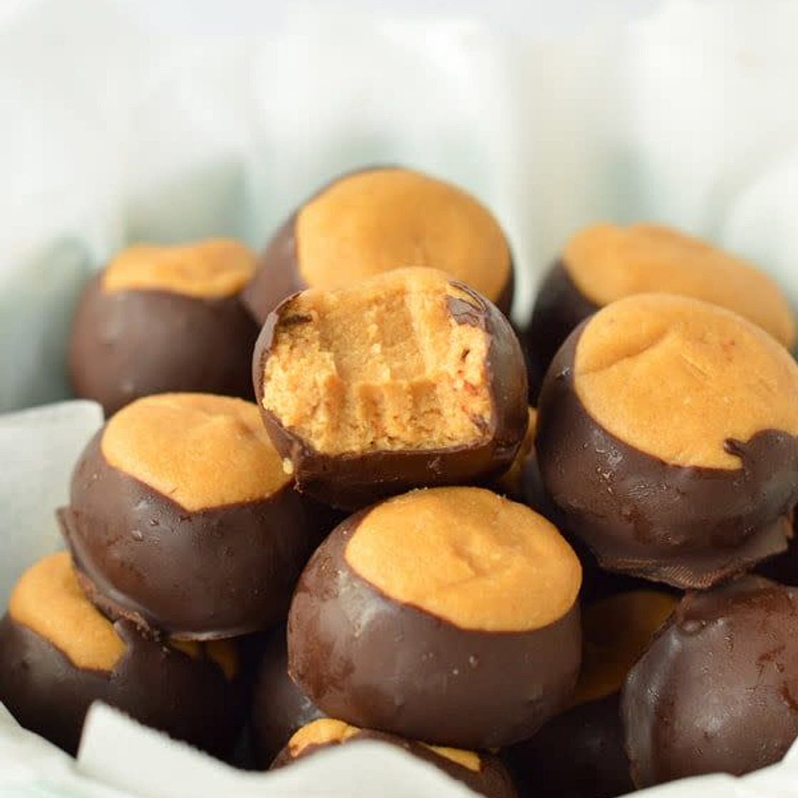 Keto No Bake Peanut Butter Balls
