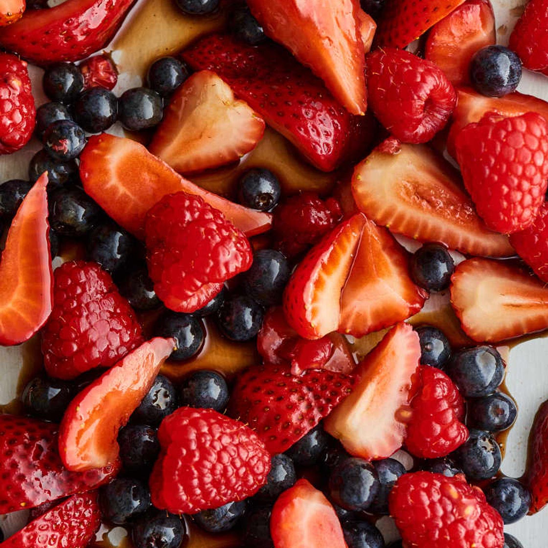 Balsamic Berries and Honey Yogurt