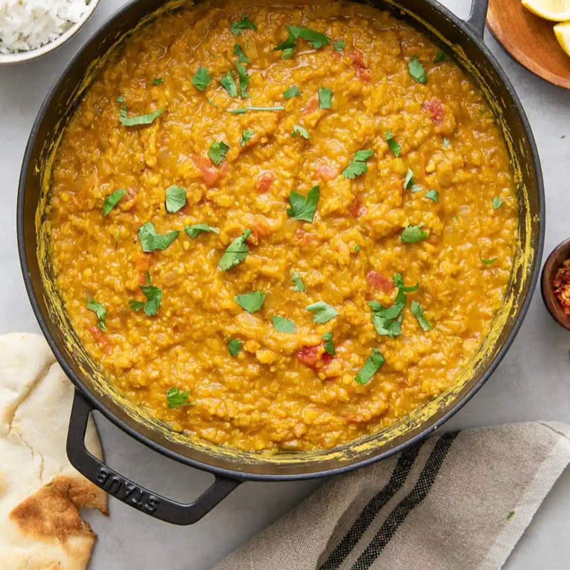 Red lentil dal with aromatics 