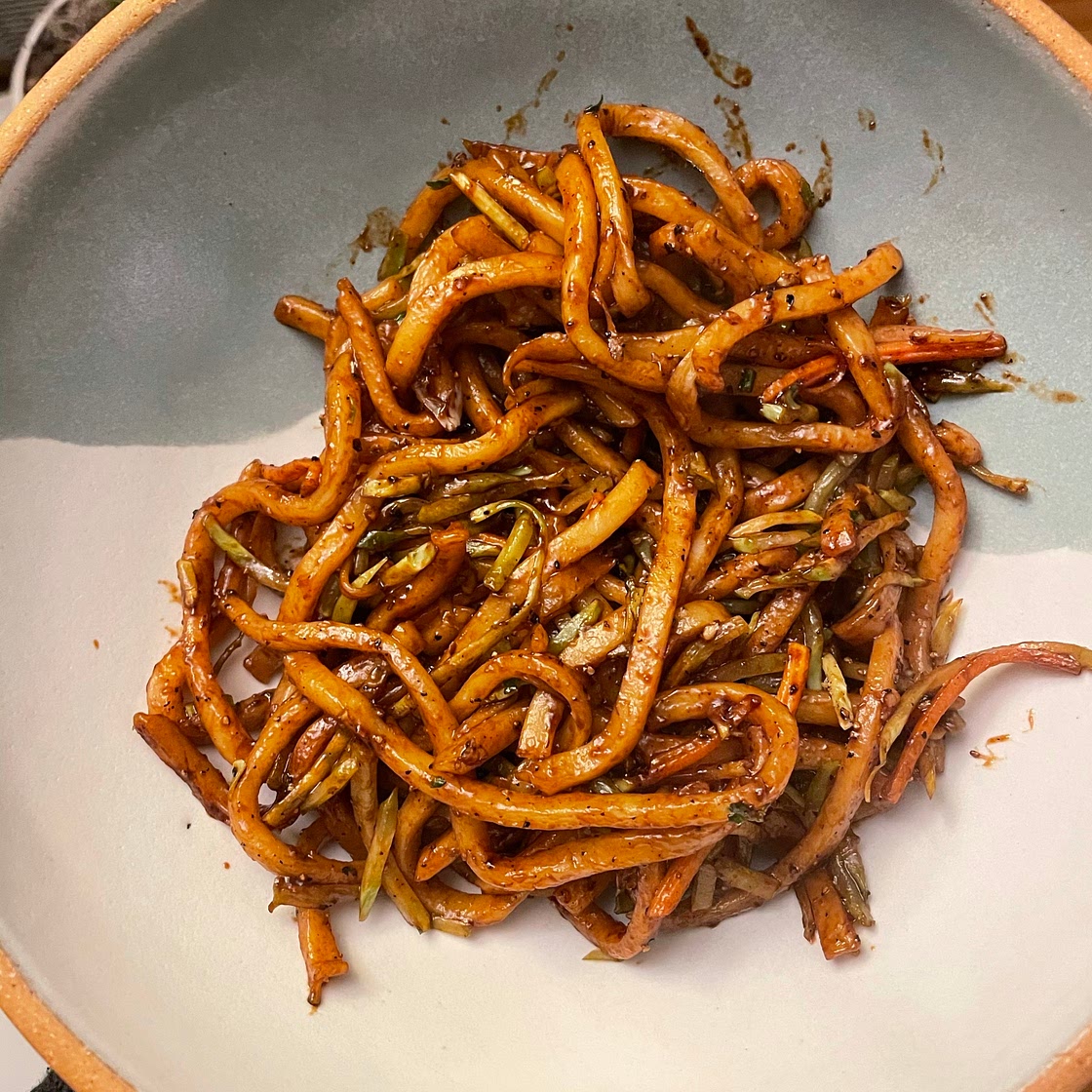 Black Pepper Stir Fried Udon