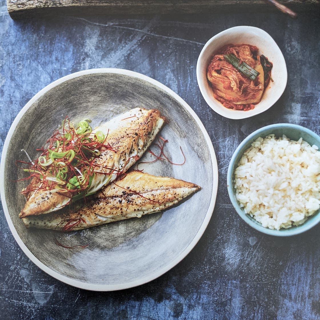 Pan-fried Mackerel godeungeo gui
