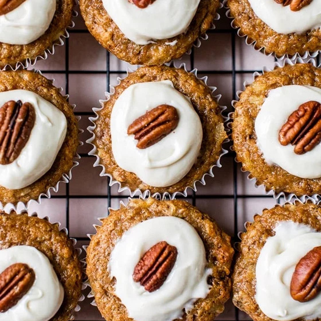HUMMINGBIRD CUPCAKES
