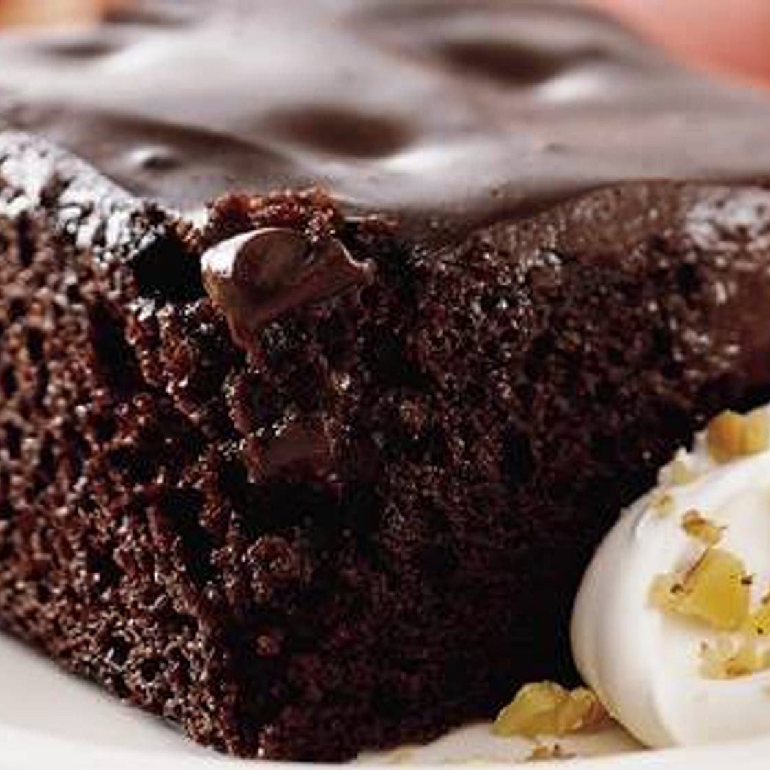 Chocolate Pudding Poke Cake