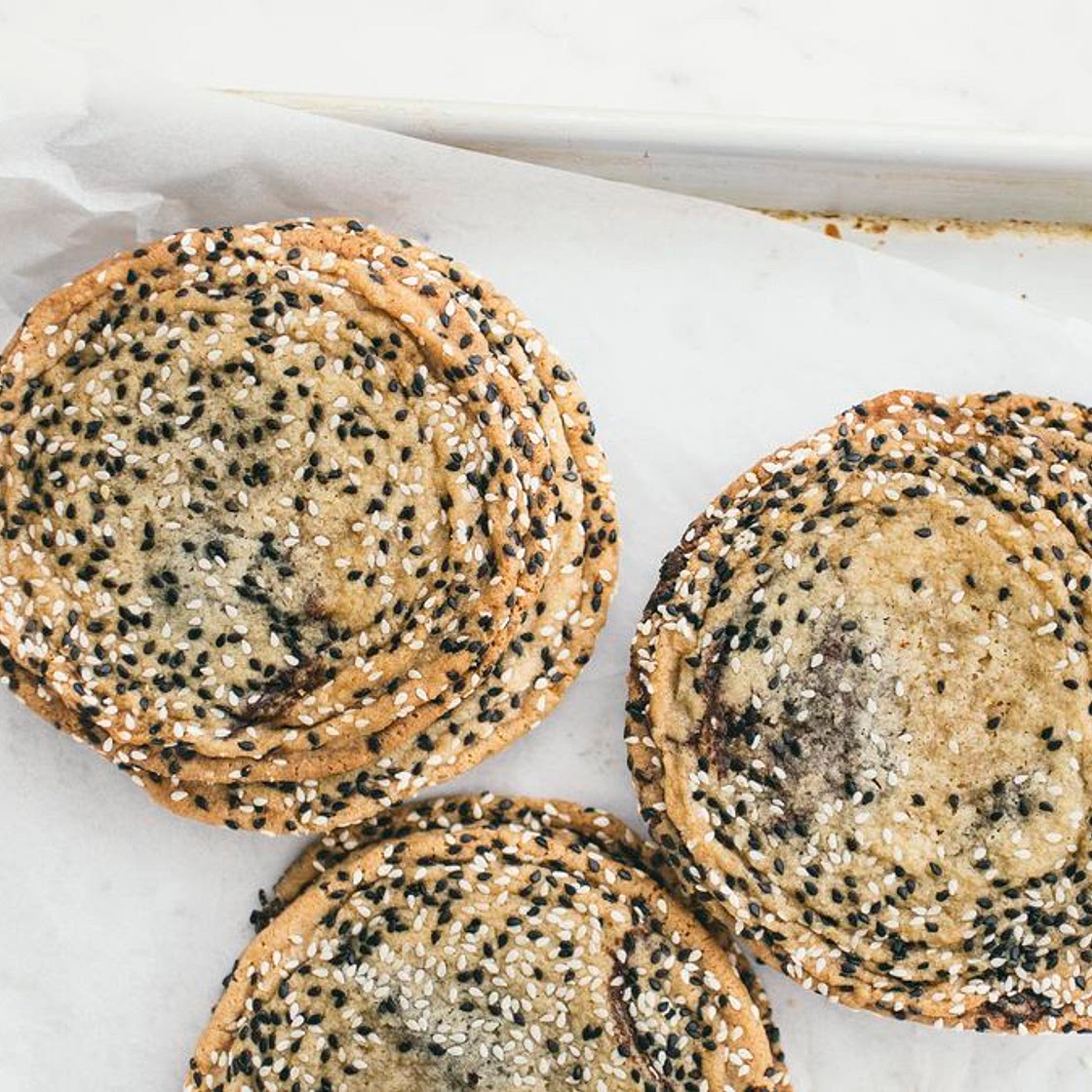 Toasted Sesame Cookies