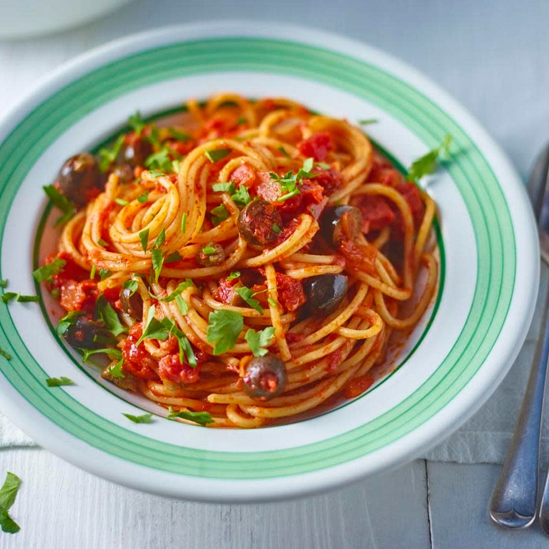 Veggie puttanesca