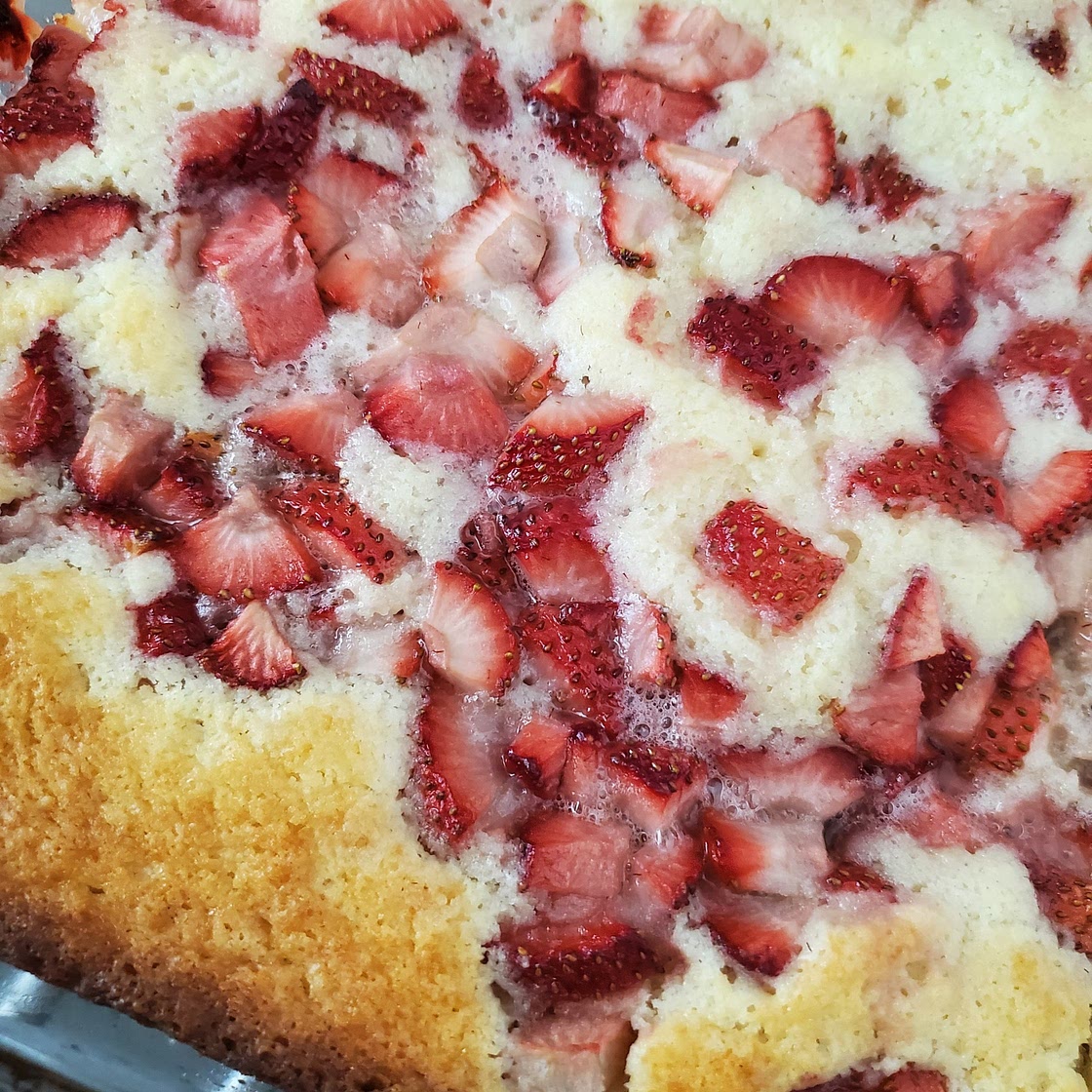 Fresh Strawberry Cobbler