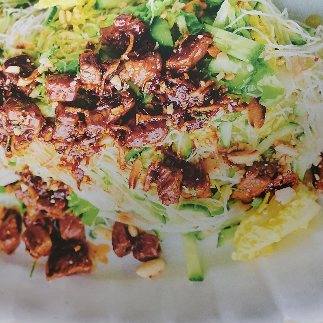 STICKY GINGER BEEF