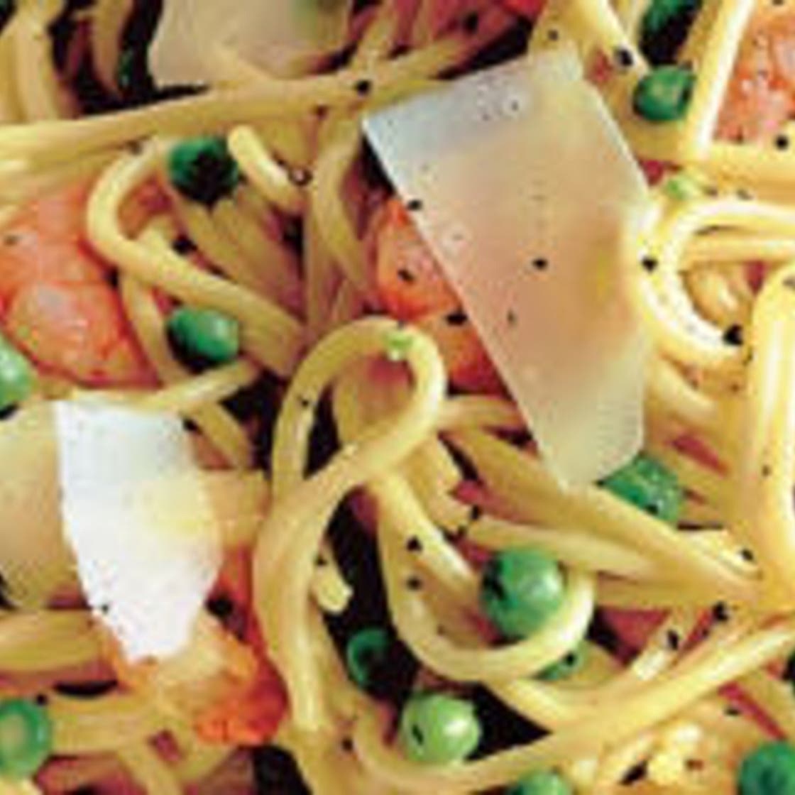 Lemony prawn & pea spaghetti | Asda Good Living