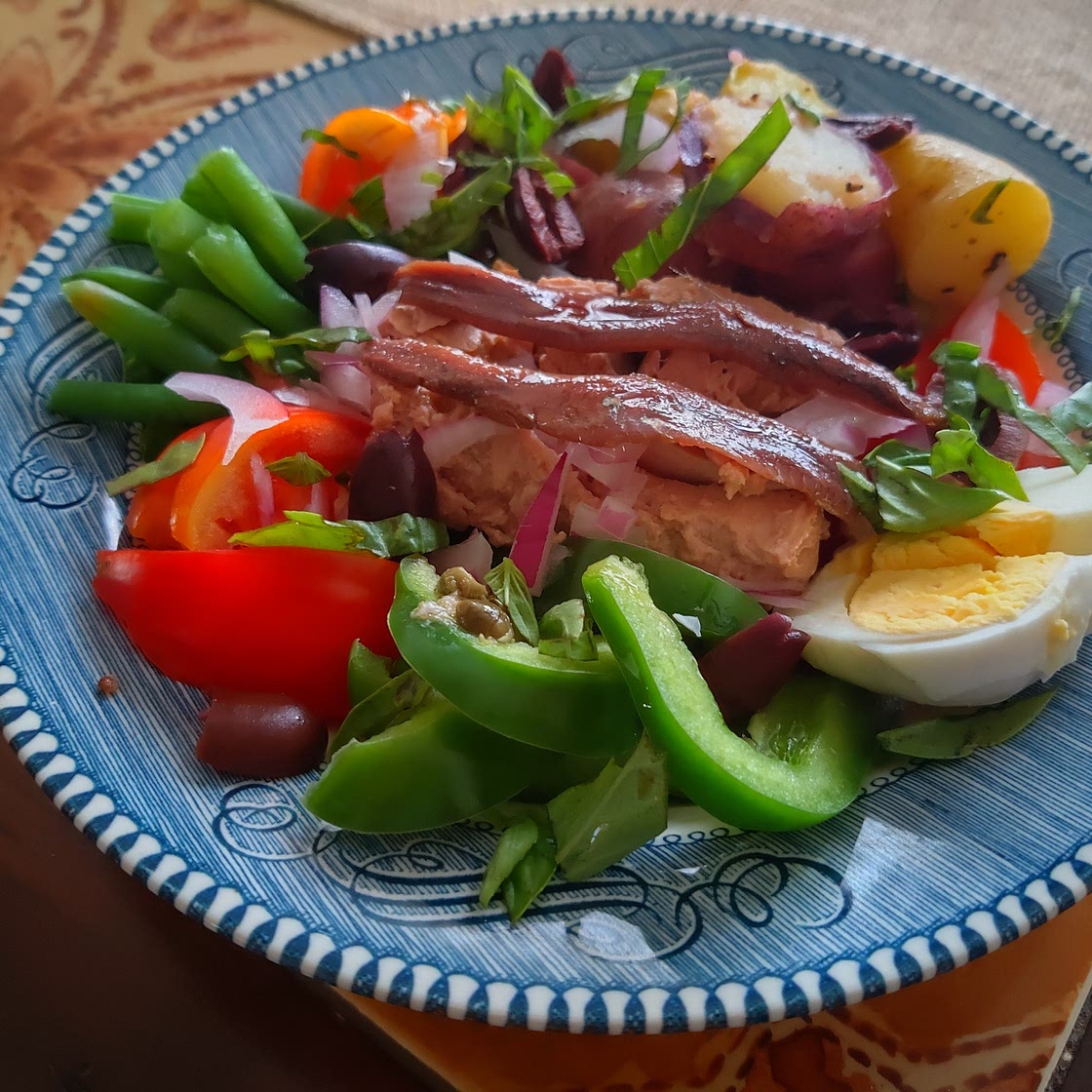 Salad Niçoise Royale