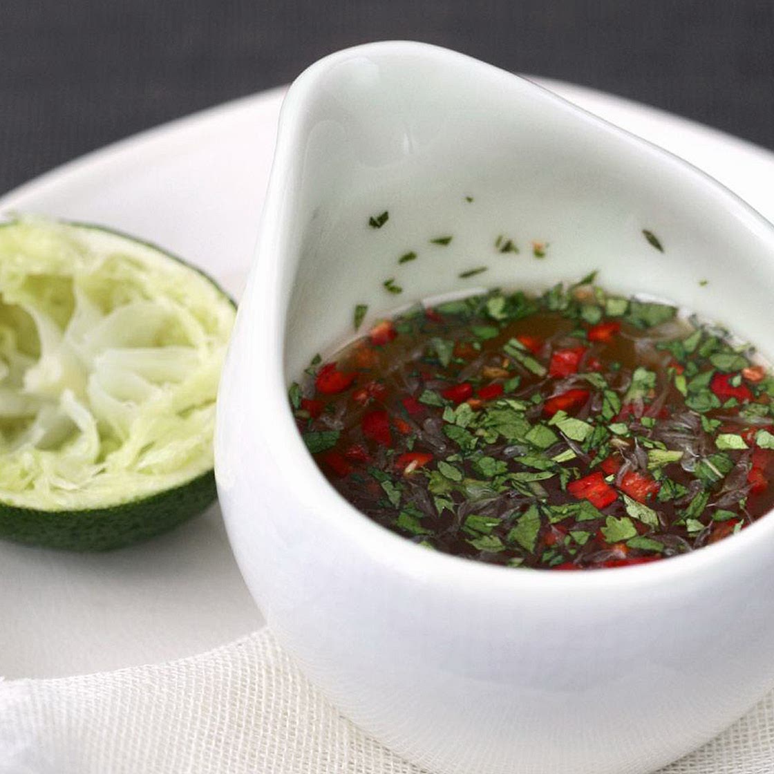 Vietnamese sweet, sour and spicy sauce