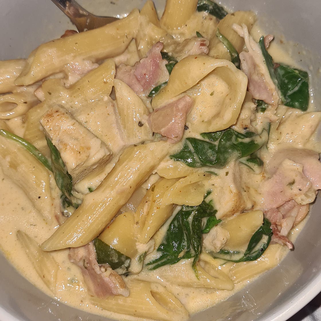 Instant Pot Chicken Bacon Ranch Pasta