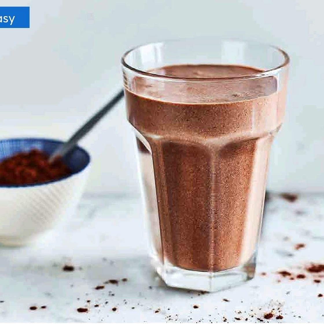Coconut and chocolate smoothie
