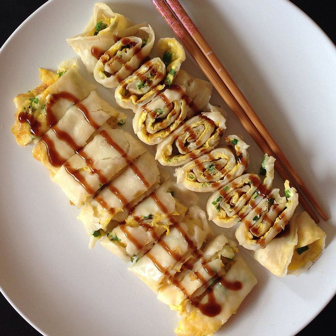 Dan Bing (Taiwanese Egg Crepe)