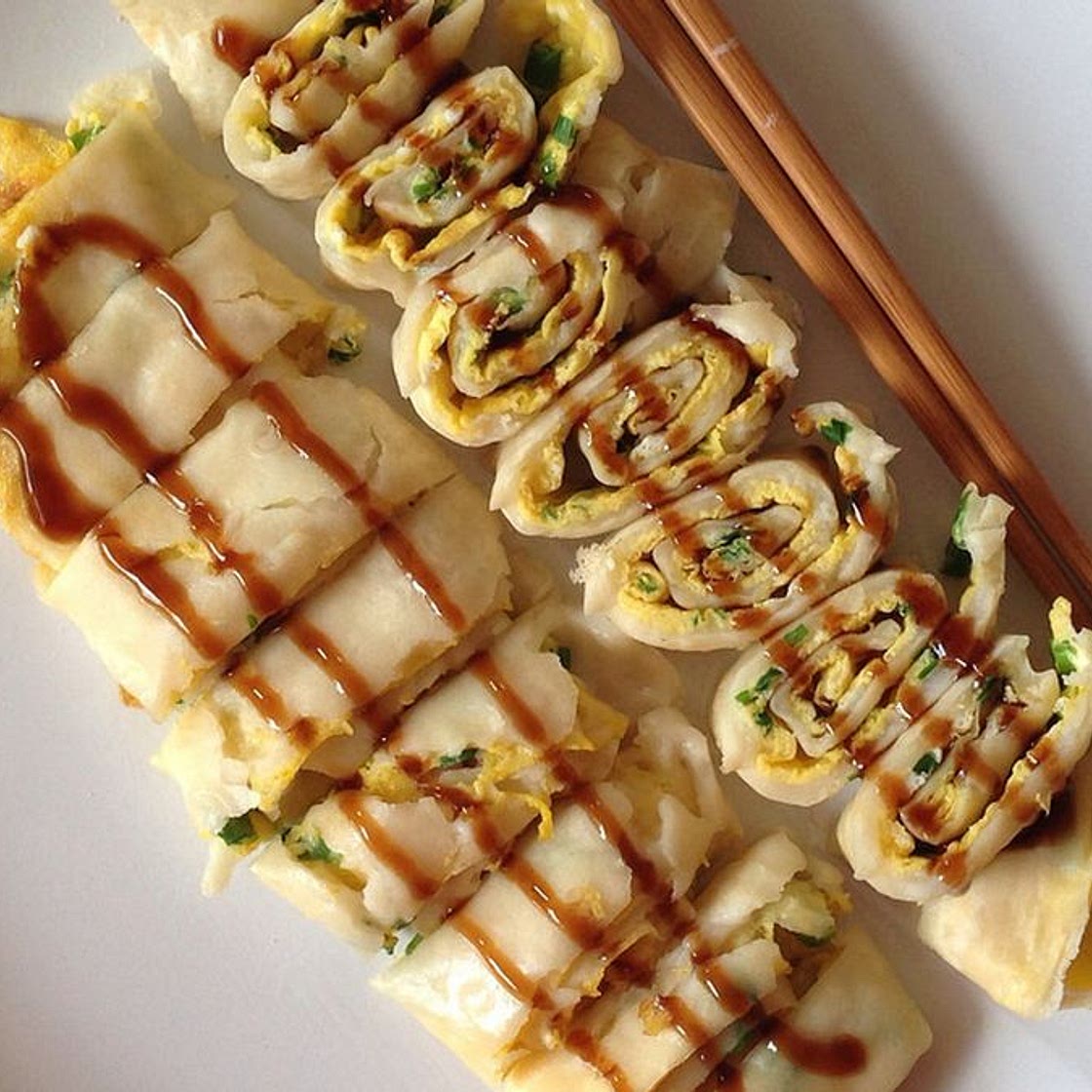 Dan Bing (Taiwanese Egg Crepe)