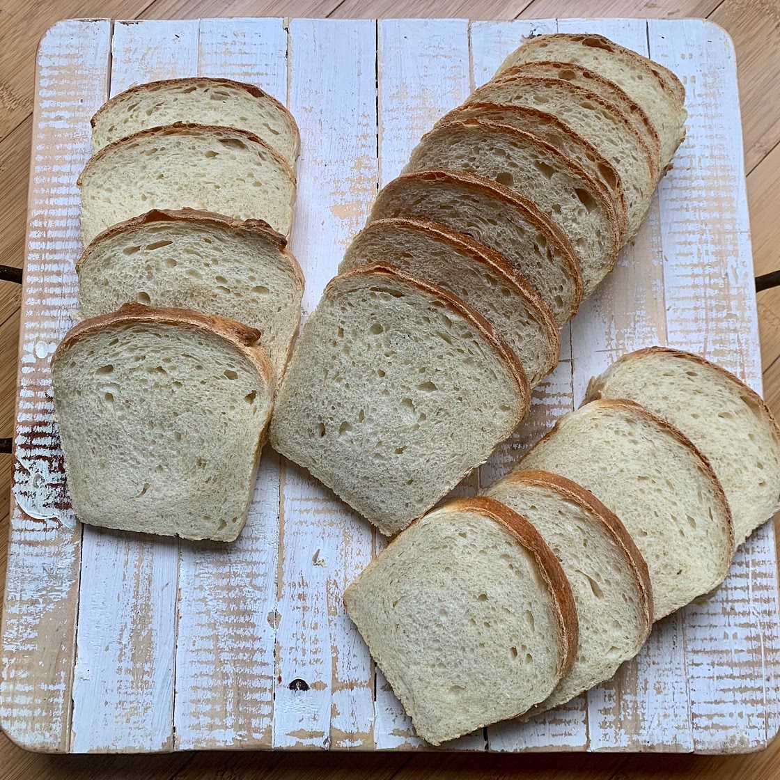 Pan de sándwich blanco con prefermento Pie