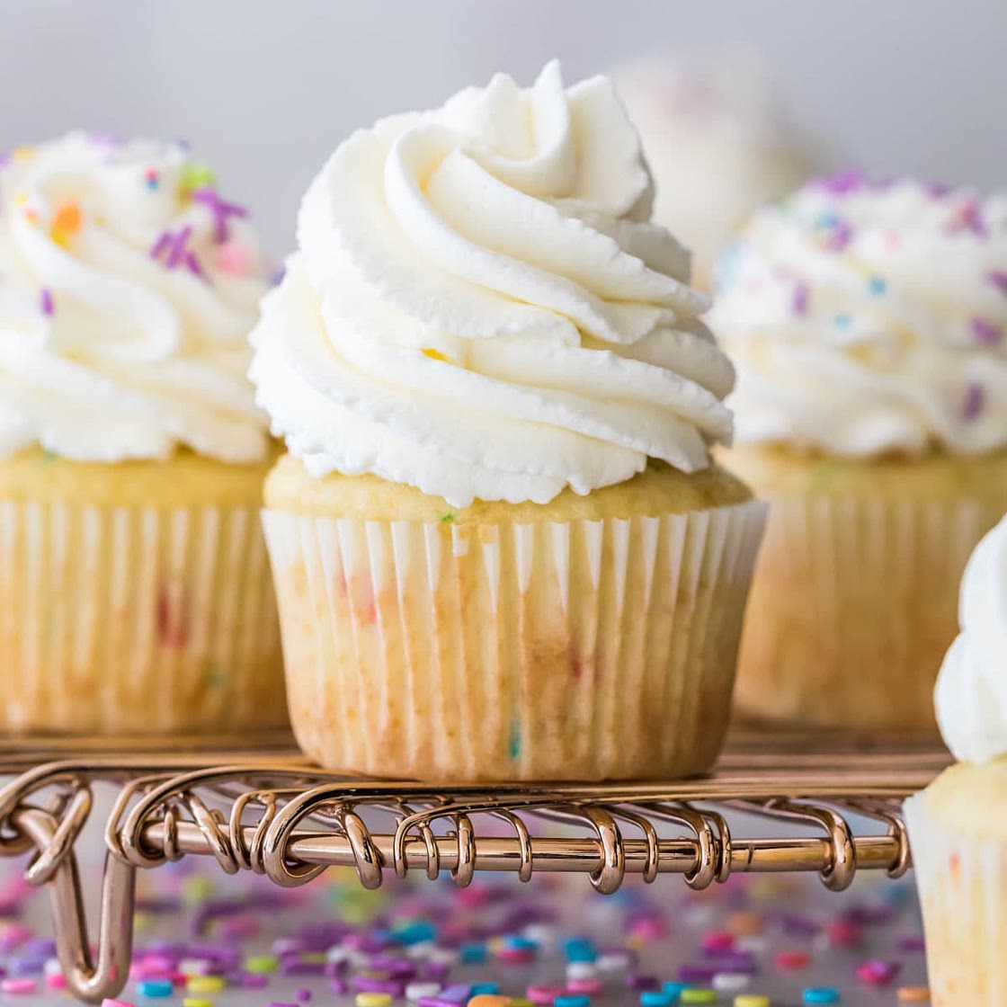 Stabilized Whipped Cream Frosting